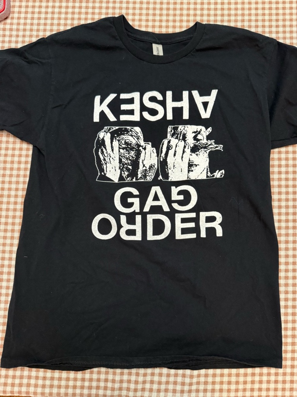 Gildan Black Tee with White Kesha Graphic GAG ORDER medium